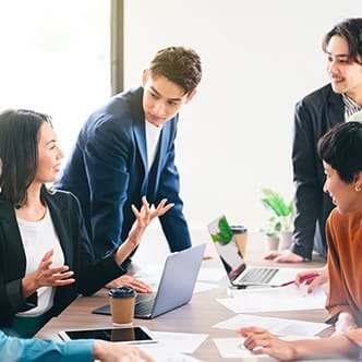 ISSUE 今、「先端IT人材」の企業ニーズが急上昇中です。
