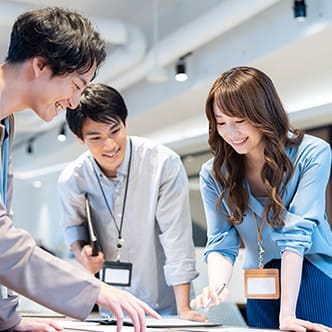 ISSUE 今、「先端IT人材」の企業ニーズが急上昇中です。